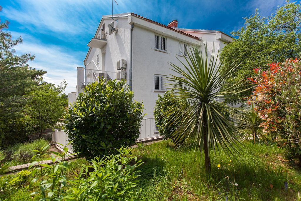 Apartments Casa Bianca ซริกเวนิซา ภายนอก รูปภาพ