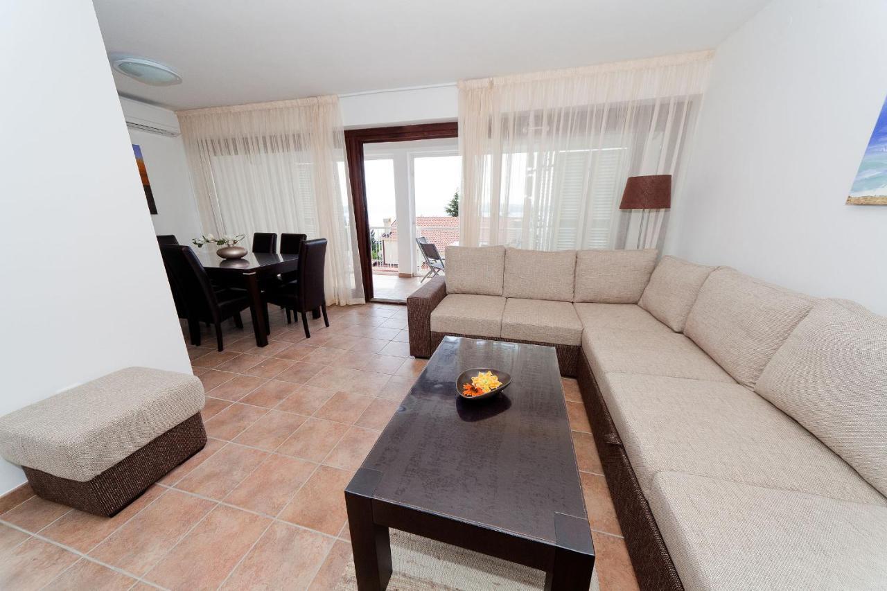 Apartments Casa Bianca ซริกเวนิซา ห้อง รูปภาพ